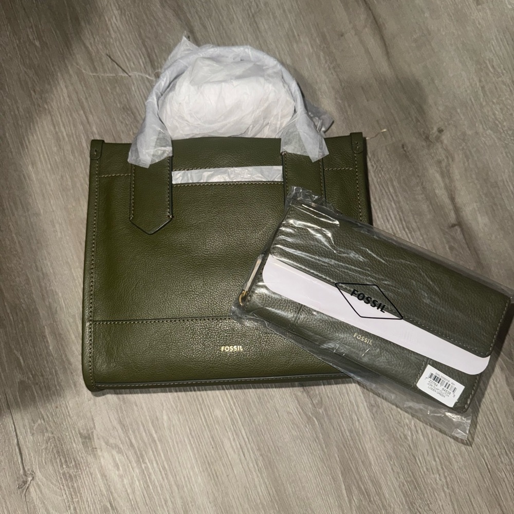 Fossil Olive Green Satchel and Wallet Set